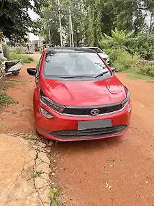 2023 टाटा अल्ट्रोज़ xz पेट्रोल 1 2023 टाटा अल्ट्रोज़ xz पेट्रोल 1