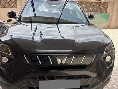 Second Hand Mahindra XUV 3XO AX5 Diesel 1.5L Turbo Automatic (AMT) in Anjar