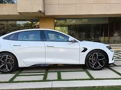 Second Hand बीवायडी सील Performance [2024-2025] in राजकोट