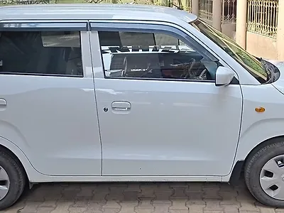 2024 Maruti Suzuki Wagon R VXI 1.0 AGS [2023-2025] 1