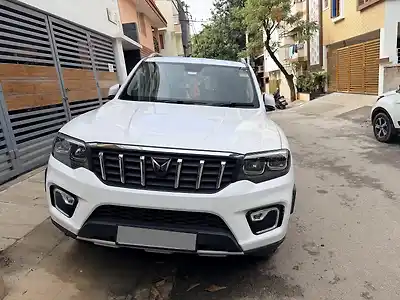 2023 महिंद्रा स्कॉर्पियो N Z8 डीज़ल एमटी 2WD 7 सीटर [2023-2024] 1