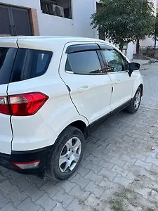 2016 Ford Ecosport Trend+ 1.5L TDCi 1 2016 Ford Ecosport Trend+ 1.5L TDCi 1