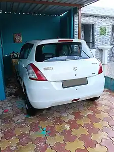 2016 मारुति सुज़ुकी स्विफ़्ट विंडसॉन्ग लिमिटेड एडिशन वीडीआई 1 2016 मारुति सुज़ुकी स्विफ़्ट विंडसॉन्ग लिमिटेड एडिशन वीडीआई 1