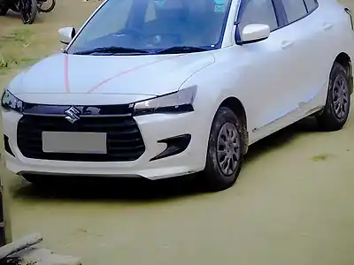 2025 मारुति सुज़ुकी डिज़ायर VXi CNG Manual 1