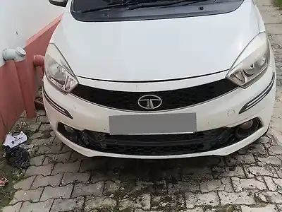 2018 टाटा टिगोर रेवोटॉर्क xt 1