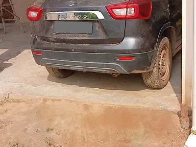 2020 Maruti Suzuki Vitara Brezza LXi 1