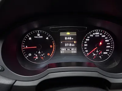 2015 Audi Q3 2.0 TDI quattro Premium Plus 1 2015 Audi Q3 2.0 TDI quattro Premium Plus 1