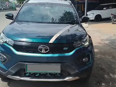 2022 टाटा नेक्सन ईवी xz प्लस लक्स 1