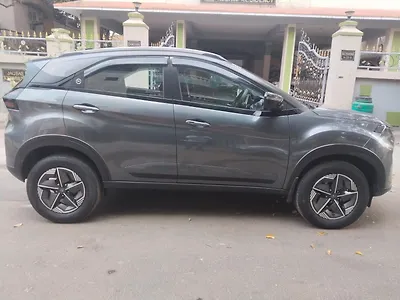 2024 Tata Nexon Creative 1.2 Petrol 6AMT [2023-2025] 1