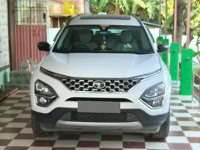 2022 टाटा सफारी xz 1