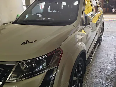 Second Hand Mahindra XUV500 W11 Opt AT in Guntur
