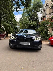2012 BMW 5-Series 530d Sedan 1 2012 BMW 5-Series 530d Sedan 1
