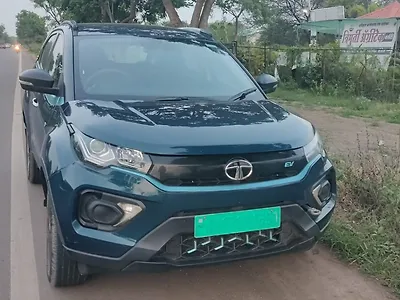 2022 Tata Nexon EV XM 1