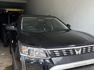 2023 Mahindra XUV300 W6 1.5 Diesel AMT 1 2023 Mahindra XUV300 W6 1.5 Diesel AMT 1