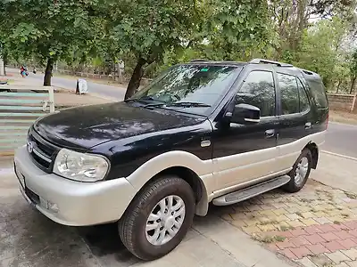 Second Hand टाटा सफारी 4x2 gx डिकर 2.2 vtt in मैसूर