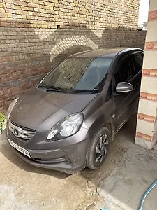 Second Hand Honda Amaze 1.5 S i-DTEC in Bilaspur (Punjab) Second Hand Honda Amaze 1.5 S i-DTEC in Bilaspur (Punjab)