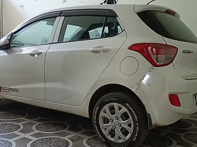 2014 Hyundai Grand i10 Magna 1.1 CRDi [2013-2016] 1