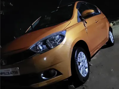 Second Hand Tata Tiago Revotron XZ in Satna