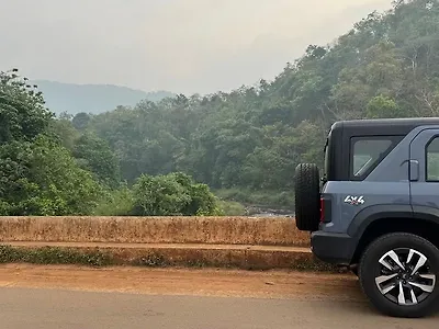 2026 Mahindra Thar Roxx AX7 L 4WD Diesel 2.2L Turbo Manual