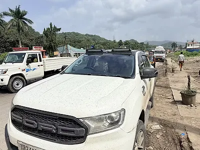 2016 Ford Endeavour Trend 2.2 4x4 MT 1 2016 Ford Endeavour Trend 2.2 4x4 MT 1