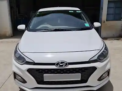 Second Hand हुंडई एलीट i20 एस्टा 1.4 crdi in डिंडुगुल