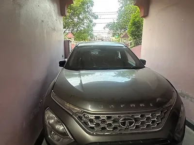 2021 Tata Safari XT New 1 2021 Tata Safari XT New 1