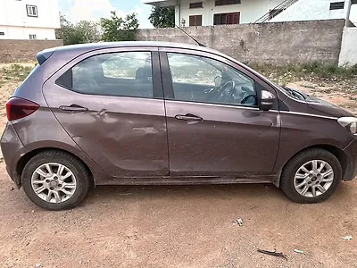 Second Hand Tata Tiago Revotron XZ in Mahbubnagar