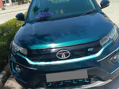 Second Hand Tata Nexon EV XZ Plus in Jamnagar