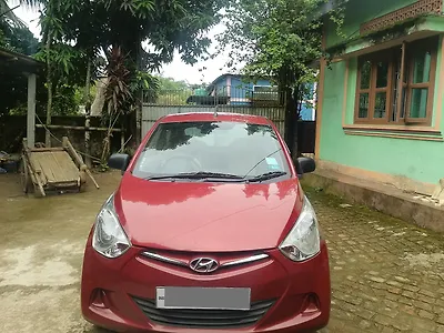 2013 Hyundai Eon Magna + 1 2013 Hyundai Eon Magna + 1