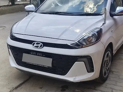 2024 Hyundai Aura S Petrol Manual 1