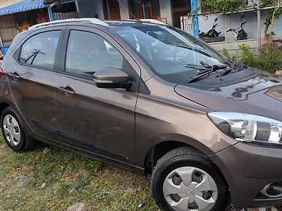 2018 Tata Tiago Revotorq XZ [2016-2019] 1