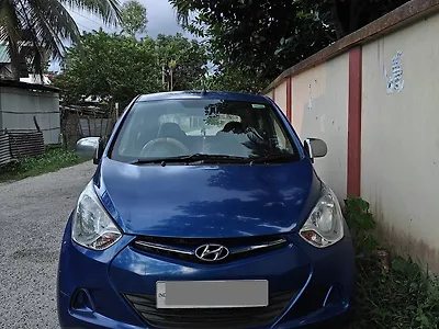 2013 Hyundai Eon D-Lite + 1 2013 Hyundai Eon D-Lite + 1