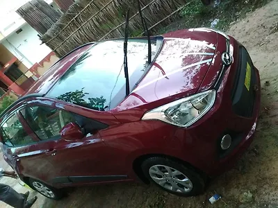 Second Hand Hyundai Grand i10 Sportz 1.1 CRDi [2013-2016] in Rajahmundry