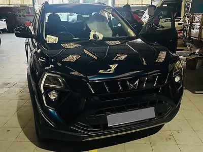 2024 Mahindra XUV 3XO AX5 Petrol 1.2L Turbo Manual 1