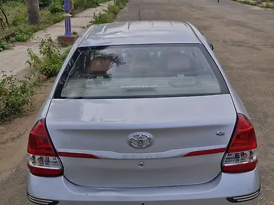 2017 Toyota Platinum Etios GX