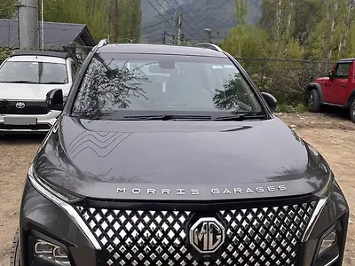 Second Hand MG Hector Sharp 2.0 Diesel Turbo MT in Srinagar