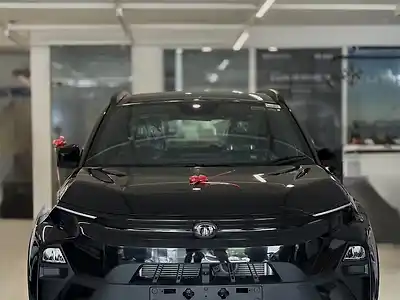 2026 टाटा नेक्सन Creative Plus (S) Petrol 1.2L Turbo 6 Speed Manual Dark Edition 1