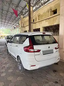 2022 मारुति सुज़ुकी अर्टिगा vxi 1 2022 मारुति सुज़ुकी अर्टिगा vxi 1