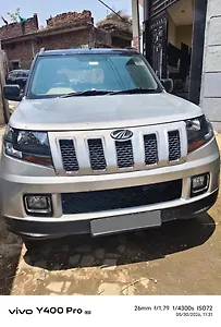2017 Mahindra TUV300 T10 1 2017 Mahindra TUV300 T10 1