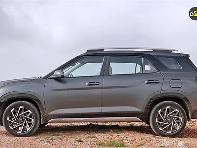 2023 Hyundai Alcazar Platinum 7 STR 1.5 Turbo Petrol Adventure 1 2023 Hyundai Alcazar Platinum 7 STR 1.5 Turbo Petrol Adventure 1