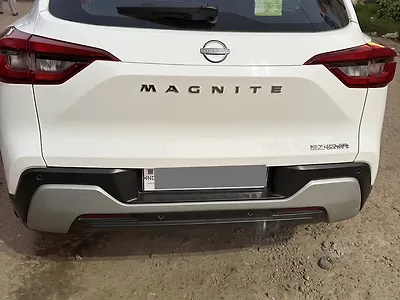 Second Hand Nissan Magnite N-Connecta B4D 1.0 Petrol EZ-SHIFT in Bhimavaram