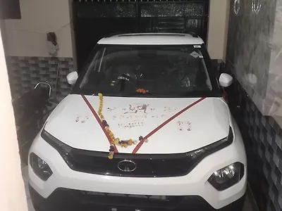 Second Hand Tata Punch Adventure (S) iCNG in Jalaun