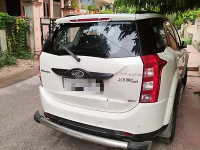 2015 Mahindra XUV500 W6 1 2015 Mahindra XUV500 W6 1