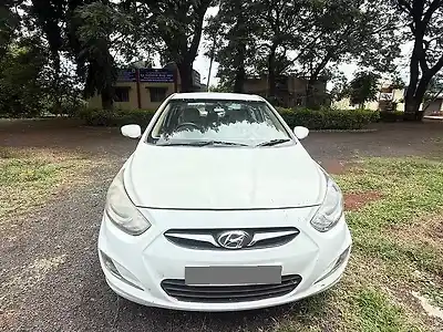 2014 हुंडई वरना फ़्लूइडीक 1.6 crdi sx 1