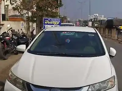 Second Hand होंडा सीआर-एक्स पेट्रोल in नांदेड़