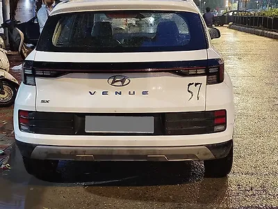 2022 Hyundai Venue E 1.2 Petrol 1