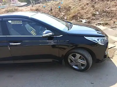 2022 हुंडई वरना sx 1.5 सीआरडीआई ऑटोमैटिक 1