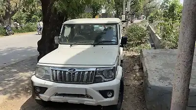 2020 Mahindra Bolero B6 1