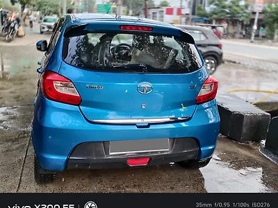 2018 Tata Tiago Revotron XZ 1