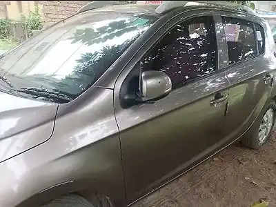 Second Hand हुंडई i20 स्पोर्टज़ 1.2 in पटना